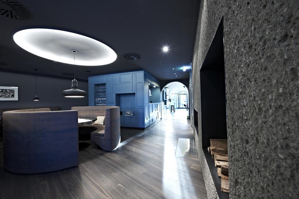Badhaus - Hotel/Restaurant/Cafe Bad Hall Luaran gambar